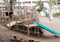 川崎市宮前区の有馬ふるさと公園の遊具